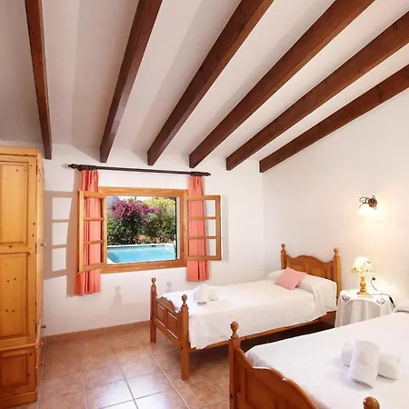 Villa Oliveres