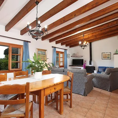 Oliveres Villa *